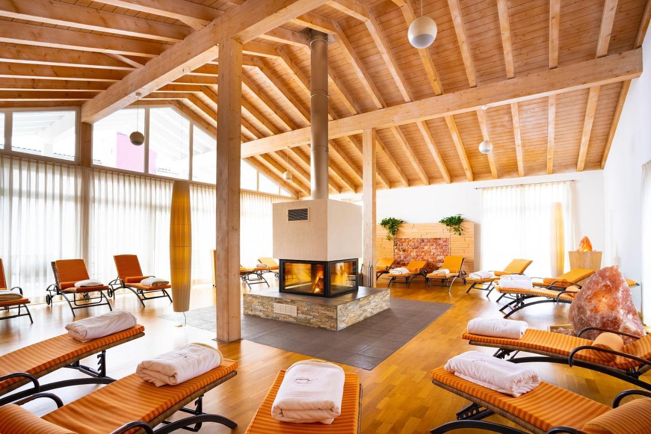 Bio- Und Wellnesshotel Alpenblick Höchenschwand Exterior foto